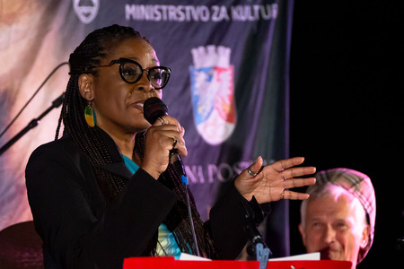 Lori Williams & Band 17.7 (24)